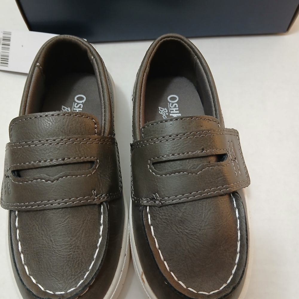 OshKosh B'gosh Kids' Loafers in Dark Gray Size 9 NEW - Picture 7 of 9